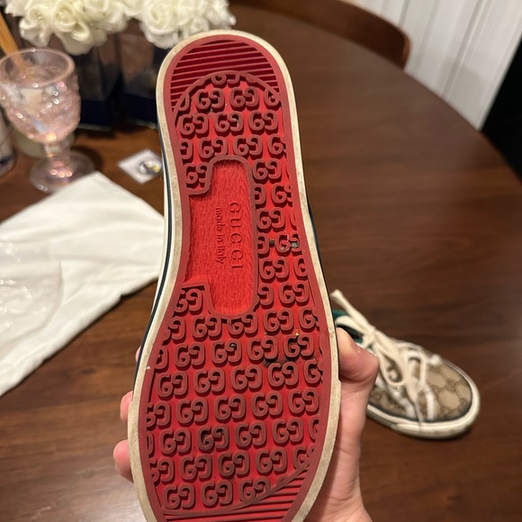 Gucci sneakers! - Picture 6 of 9